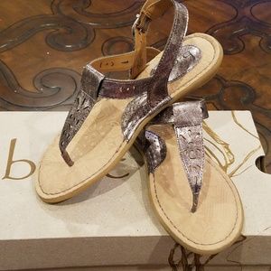 b.o.c Charel Pewter Metallic sandals
